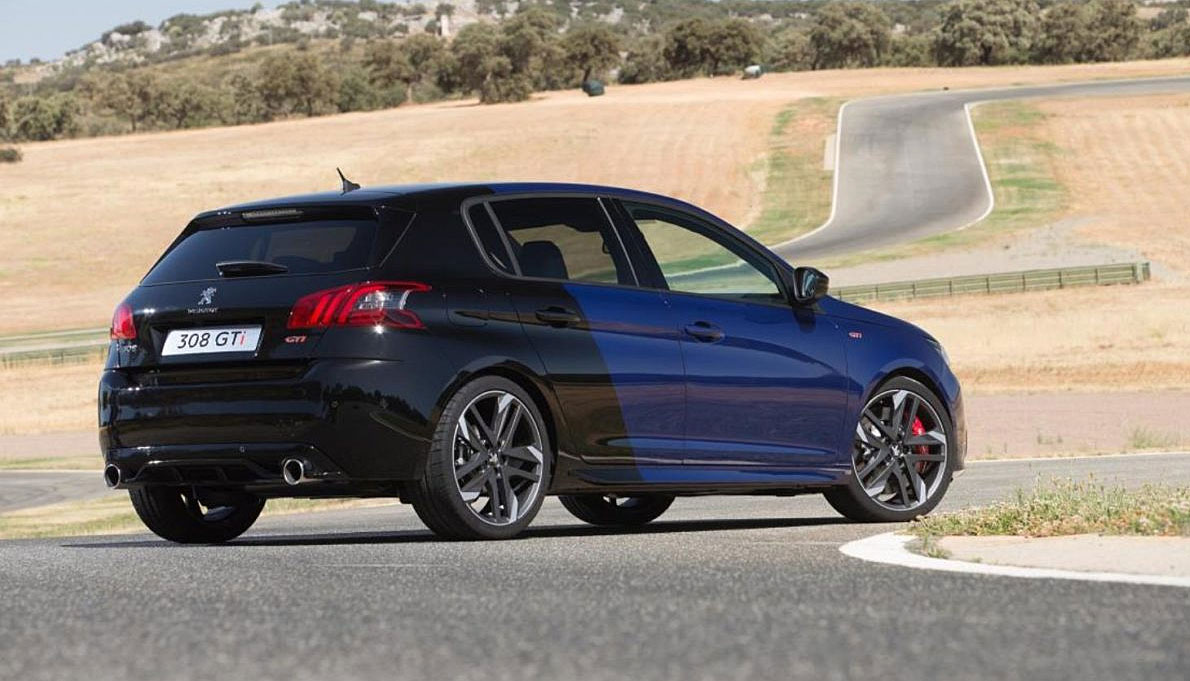 308 gti atras