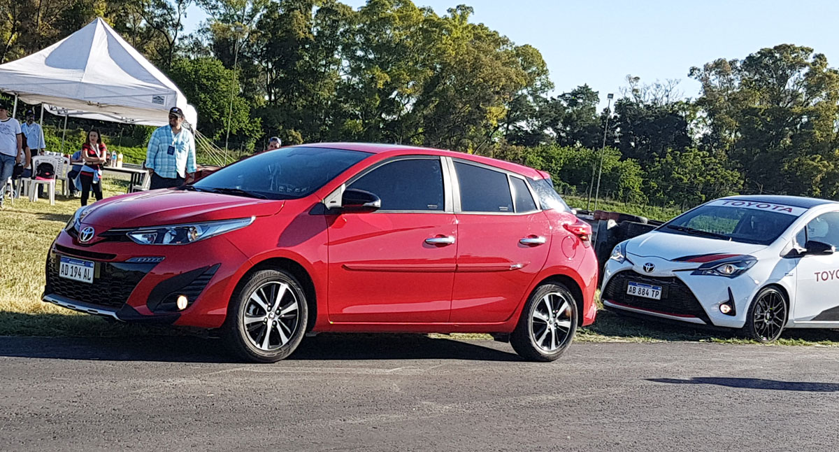 yaris s