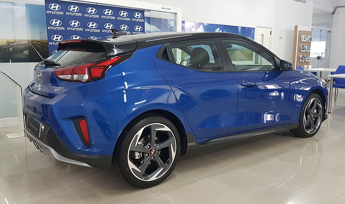 veloster atras