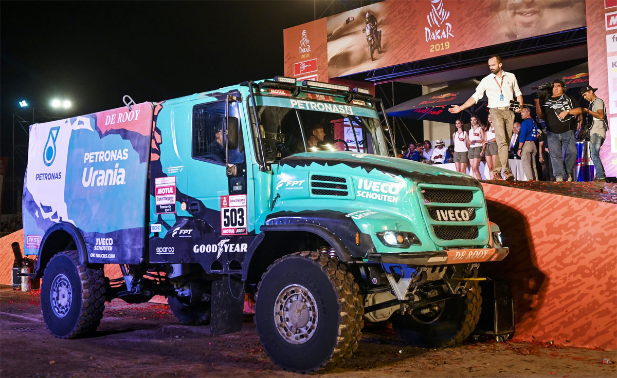 iveco petronas