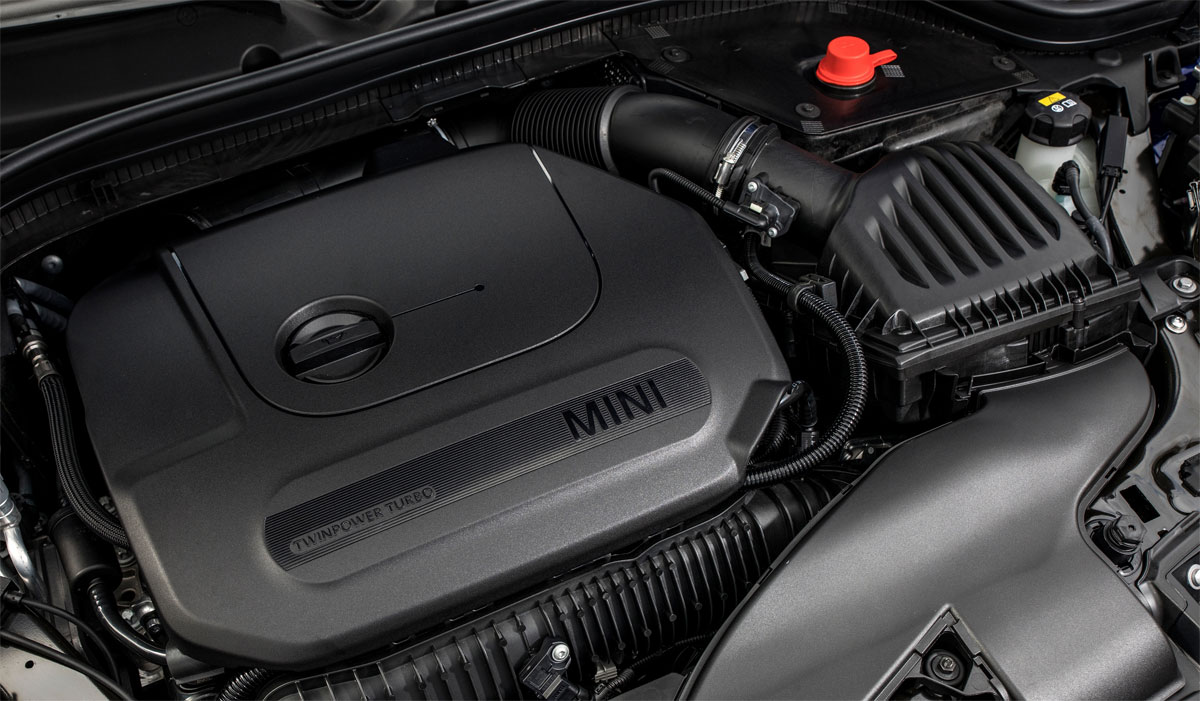 motor MINI Cooper 2019
