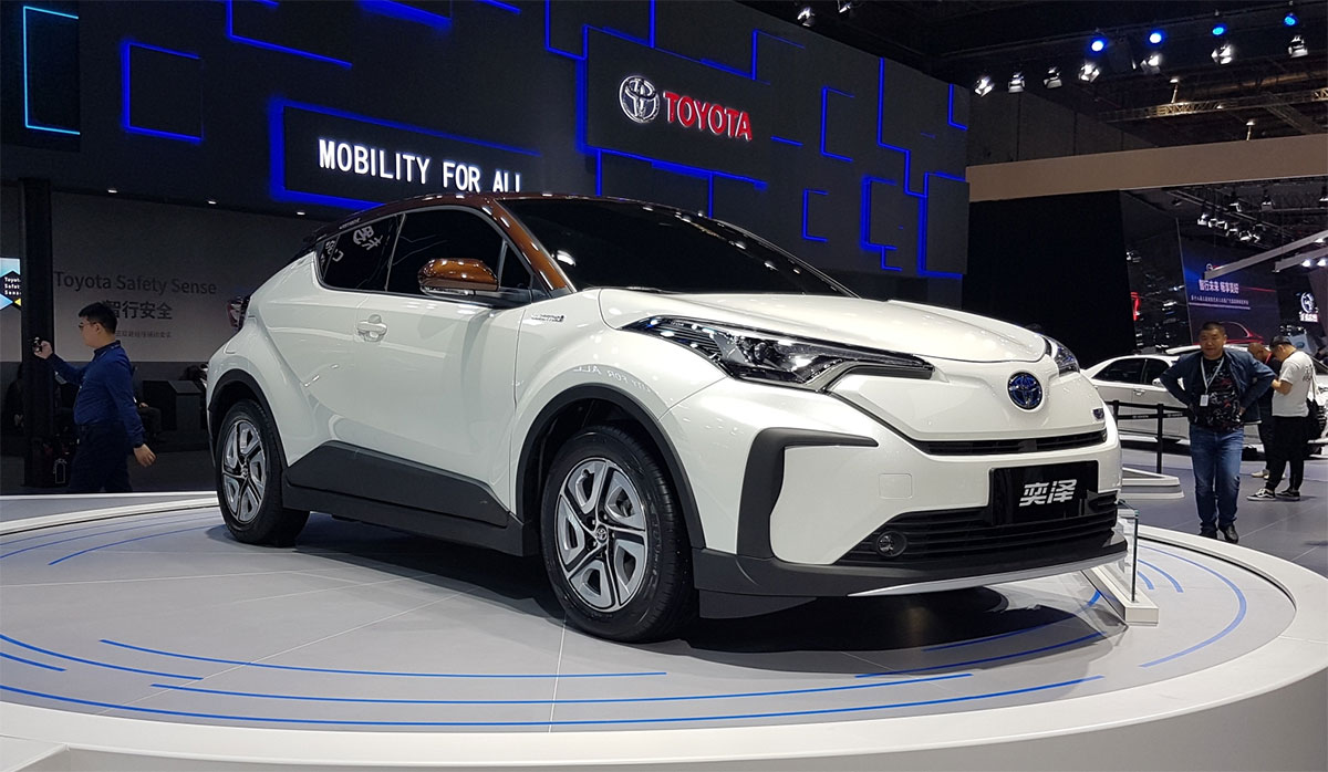 Toyota IZOA C-HR EV Shanghai