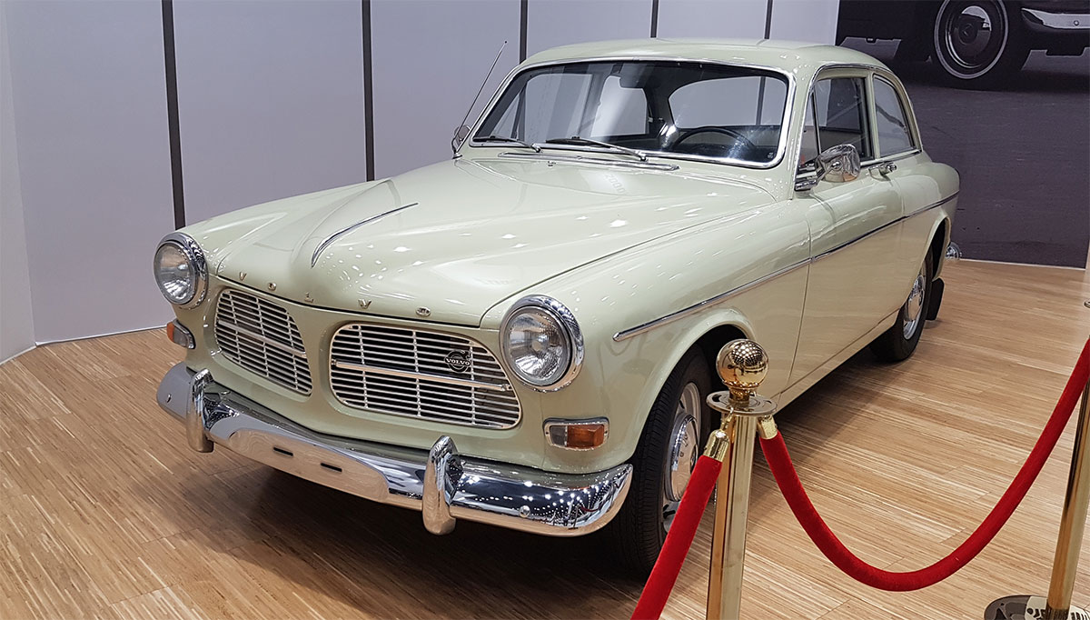 volvo p120