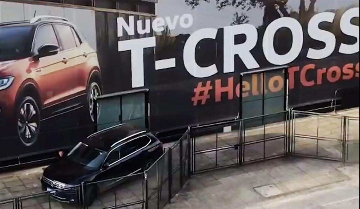 hello cross