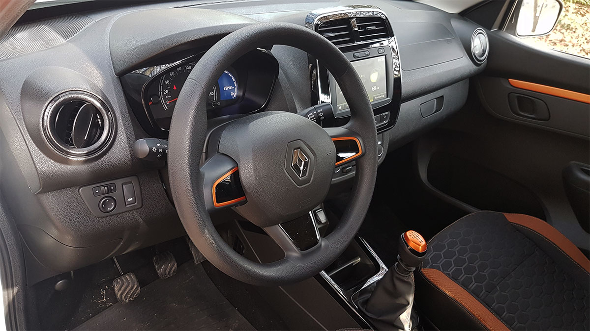 interior kwid