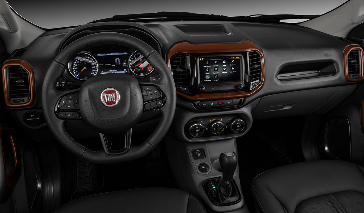 interior Fiat Toro Ultra
