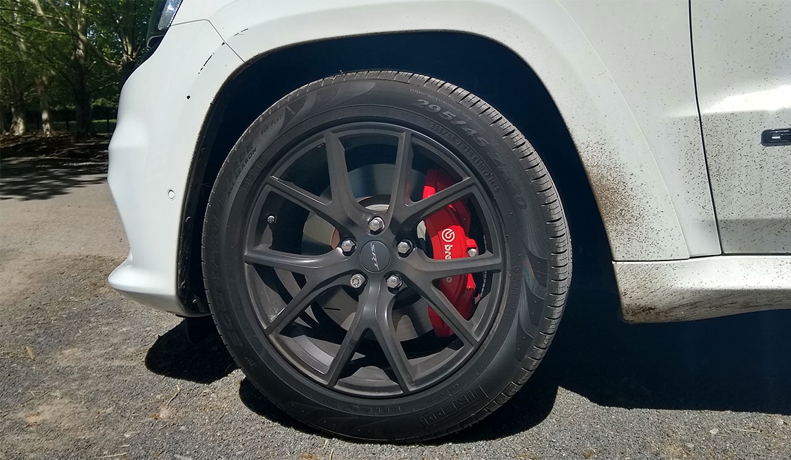 llanta Jeep Grand Cherokee SRT
