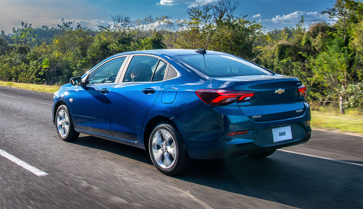 sedan atras