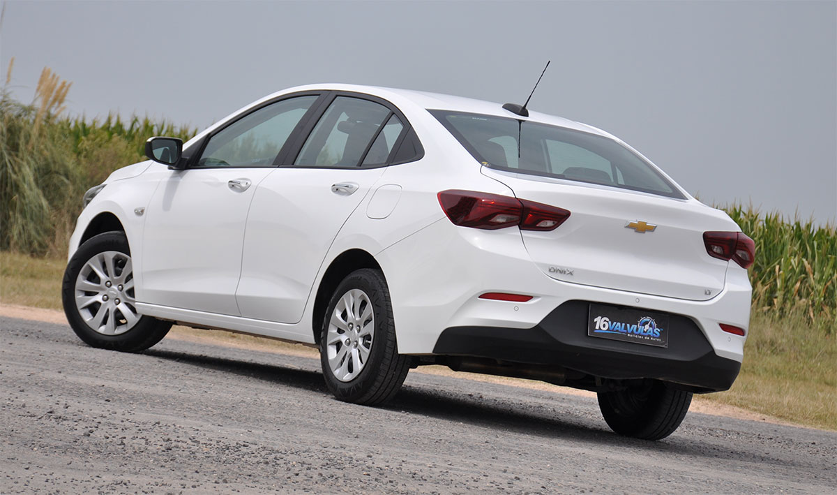 chevrolet onix sedan