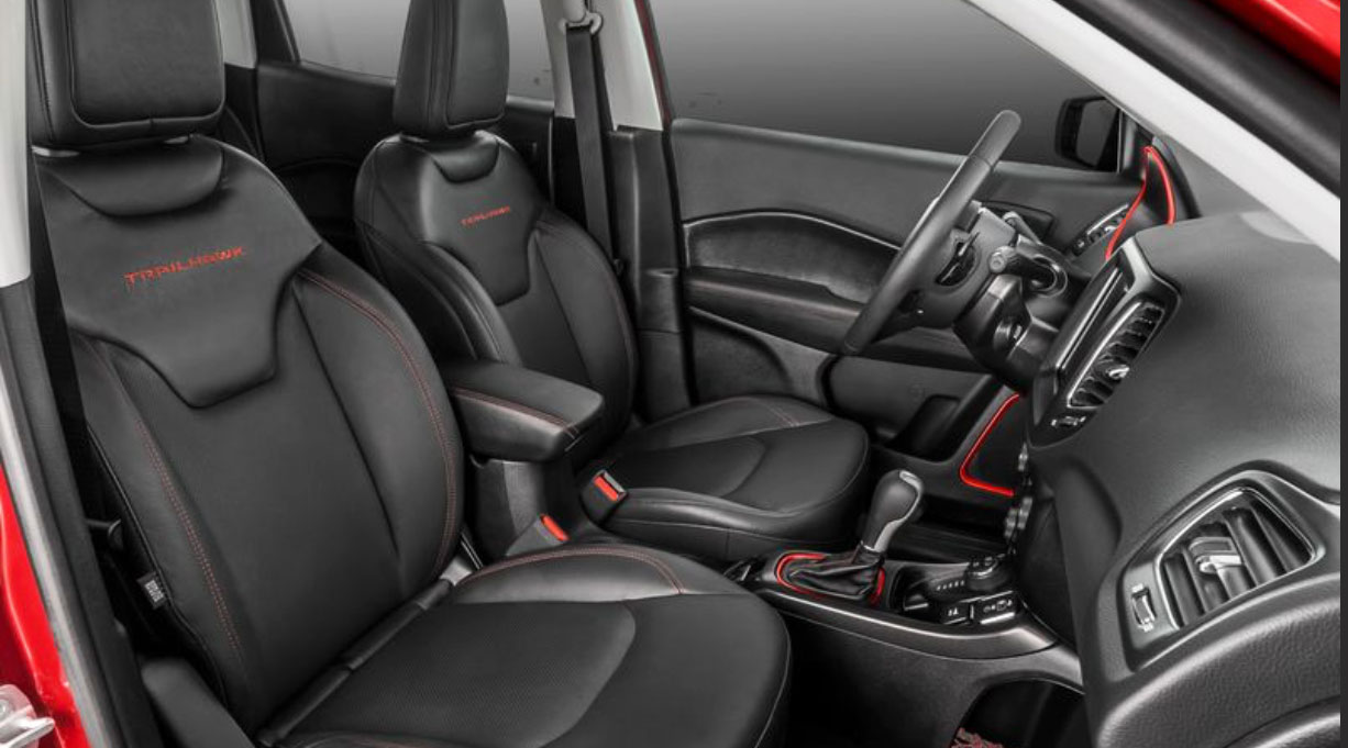 interior jeep compass