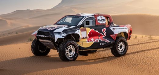 hilux gazoo racing dakar