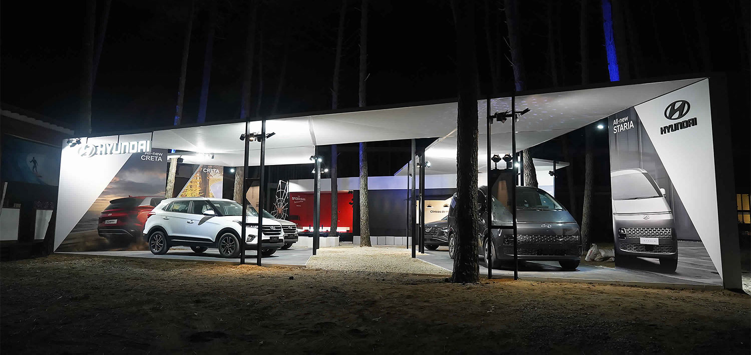 stand hyundai