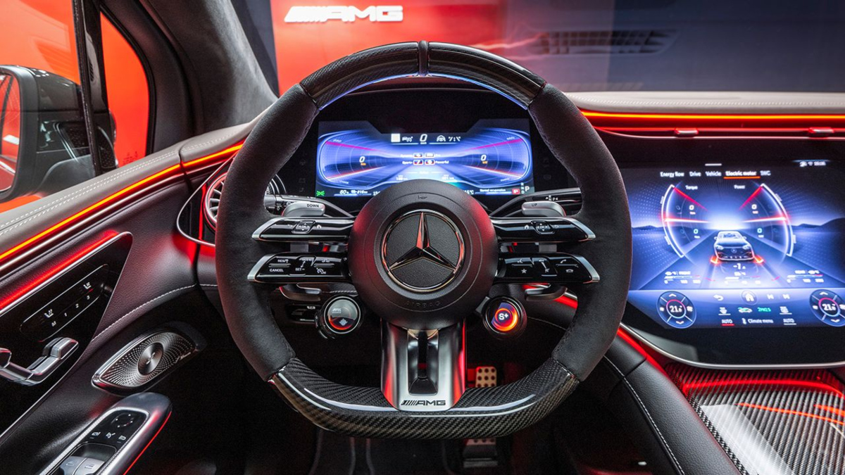 Mercedes-AMG EQE SUV