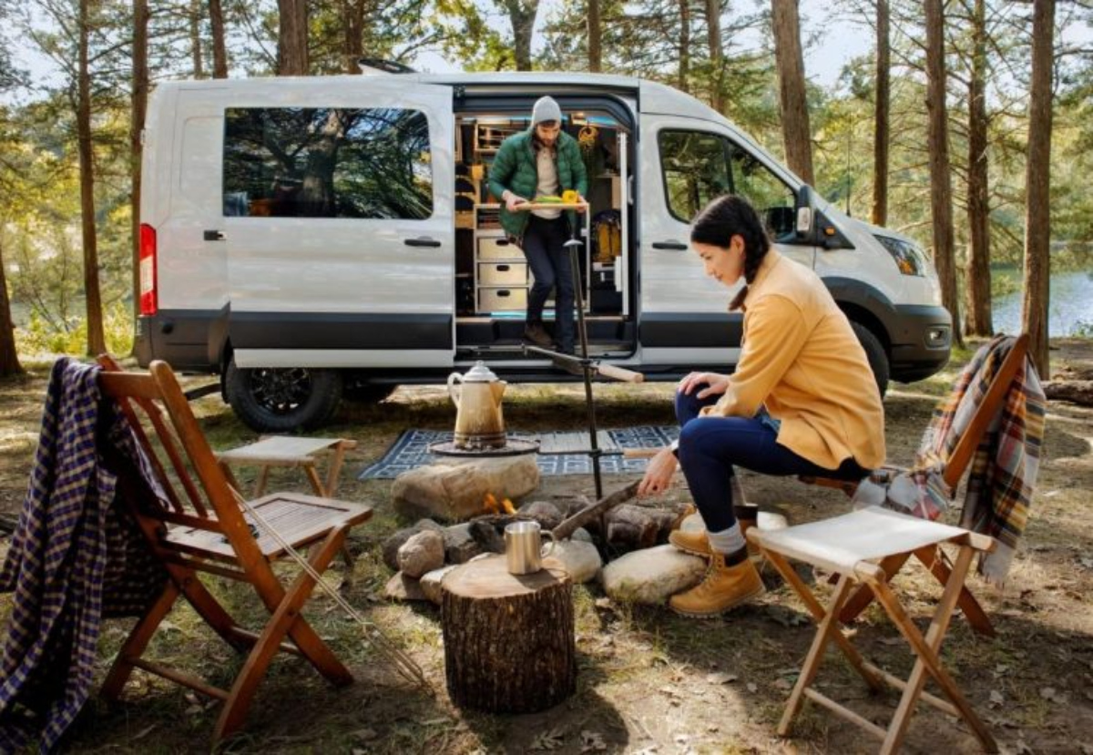Ford Transit Trail