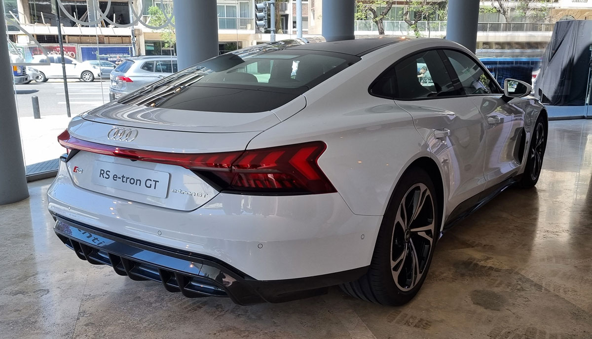 etron gt
