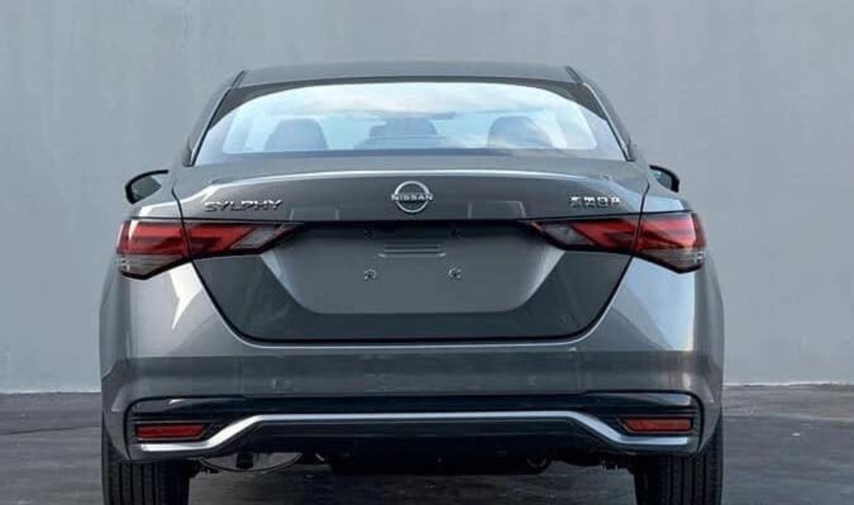 Nissan Sylphy 2023 China (Sentra) 