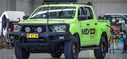 Toyota Hilux eléctrica SEA Electric