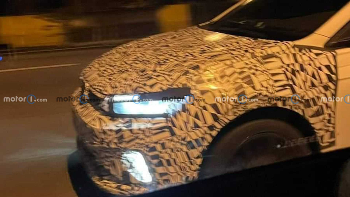 Volkswagen Virtus GTS camuflado