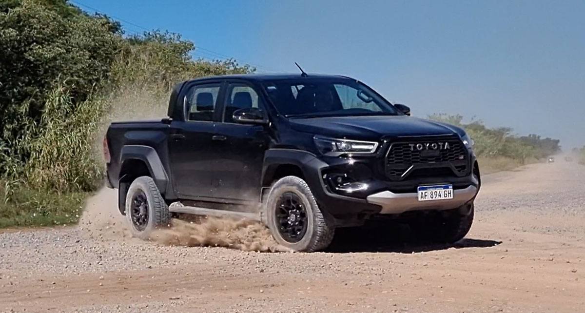 hilux grs