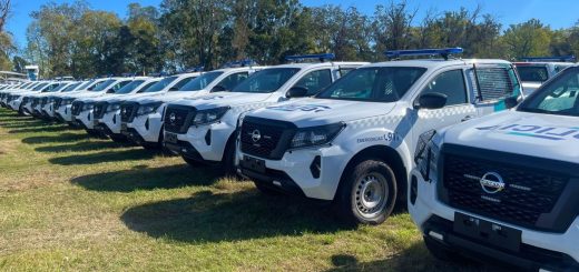 Nissan Frontier Policía GBA