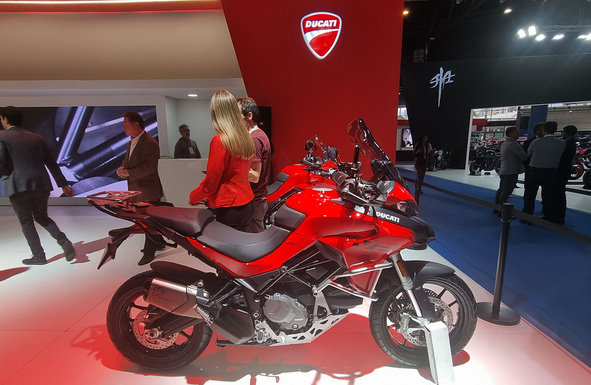 ducati v2