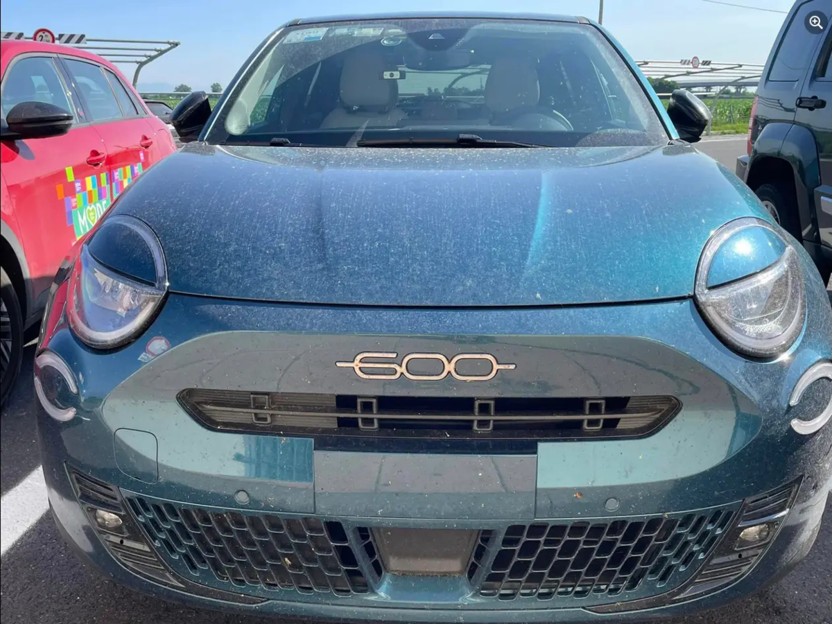 Fiat 600 filtrado 2024