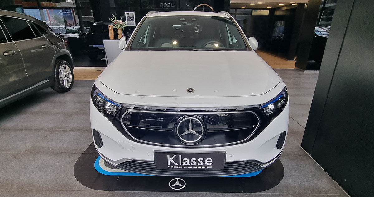 mercedes eqa