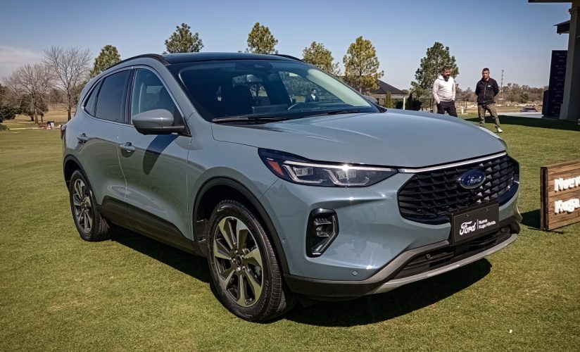 La nueva Ford Kuga (2024) ya tiene precio desde 37.339.000 en