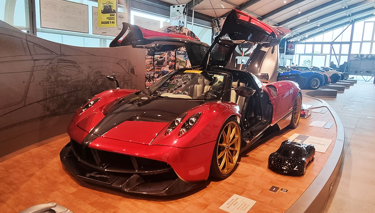 pagani huayra