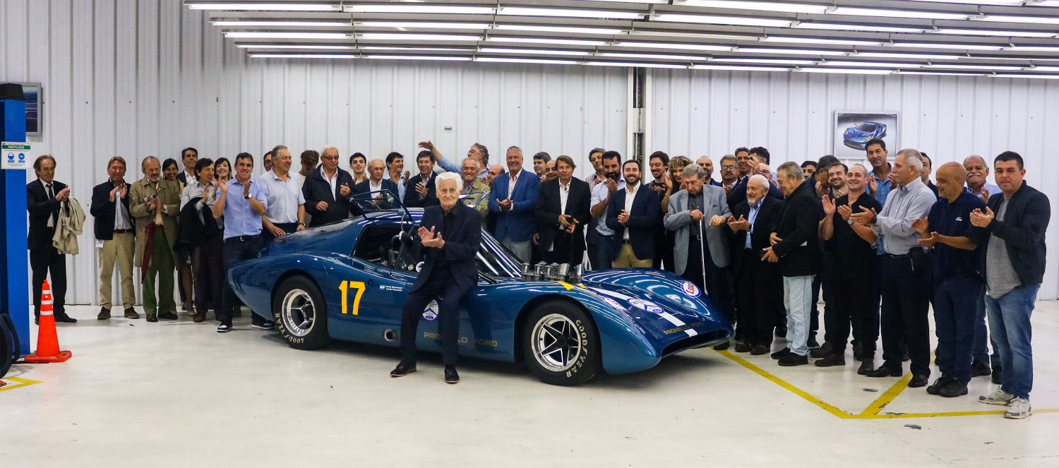 Huayra Pronello Ford homenaje