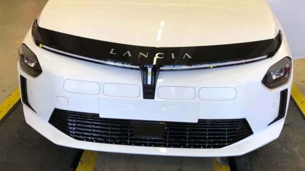 Lancia Ypsilon 2024 filtrado