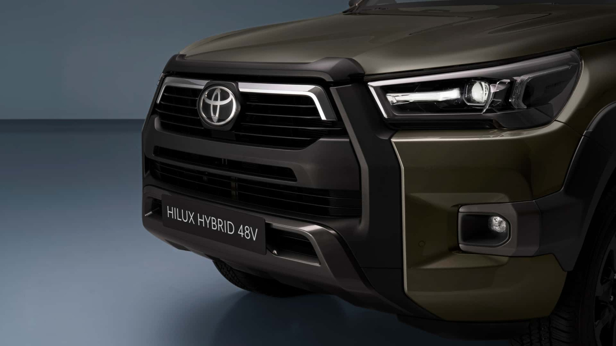 Toyota Hilux mild-hybrid