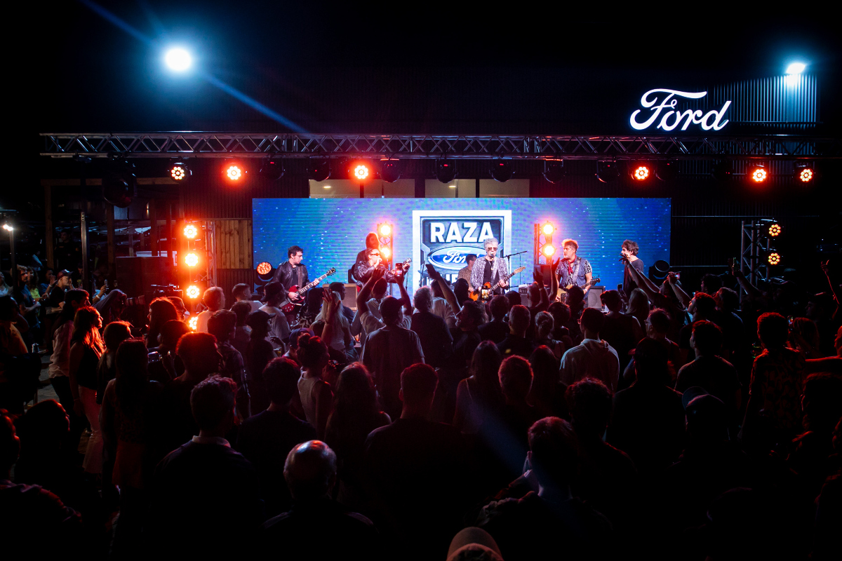 Ford Caravana Pinamar