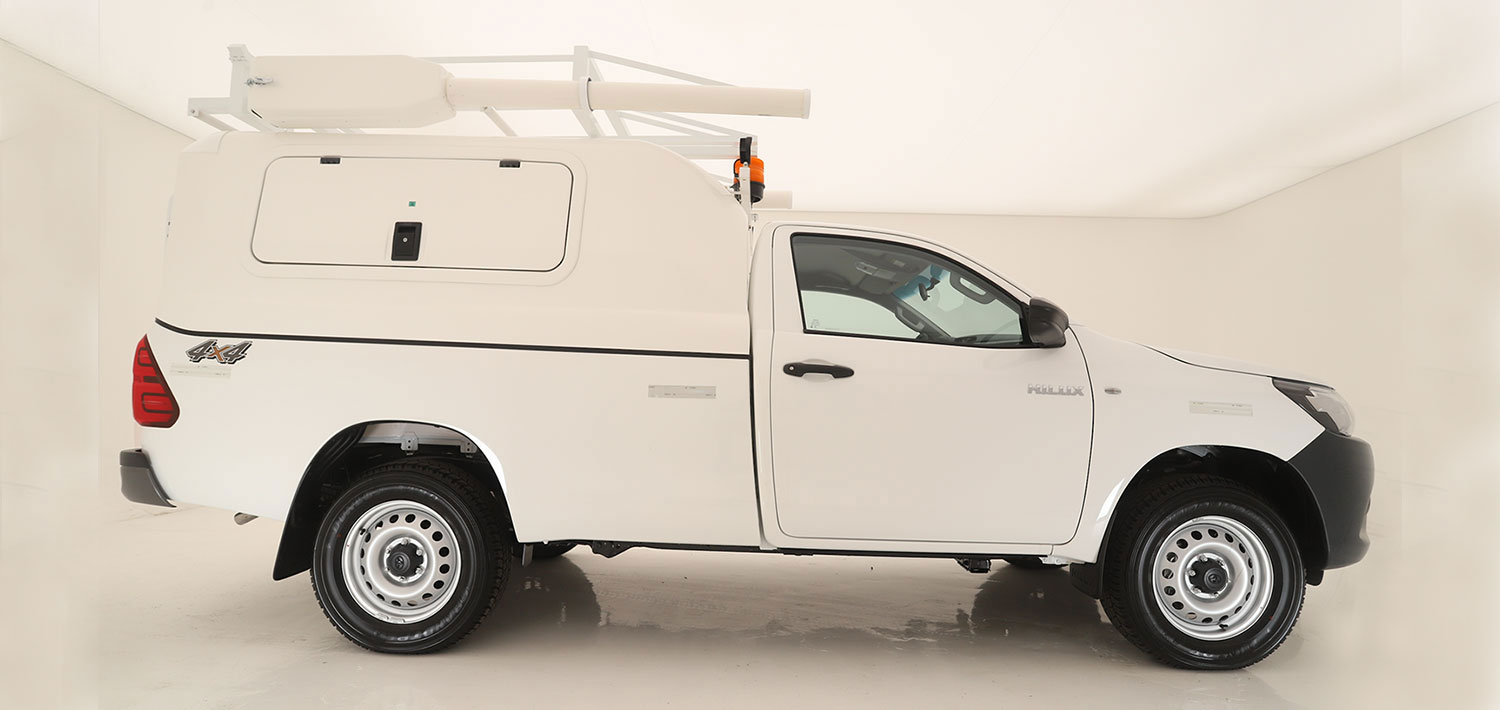 toyota hilux cover