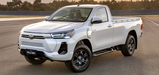 Toyota Hilux Revo BEV