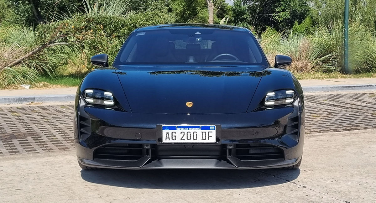 porsche taycan