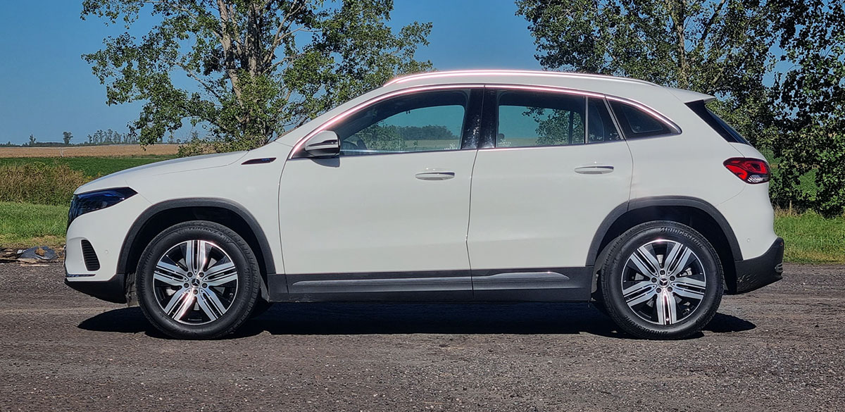 Mercedes Benz EQA