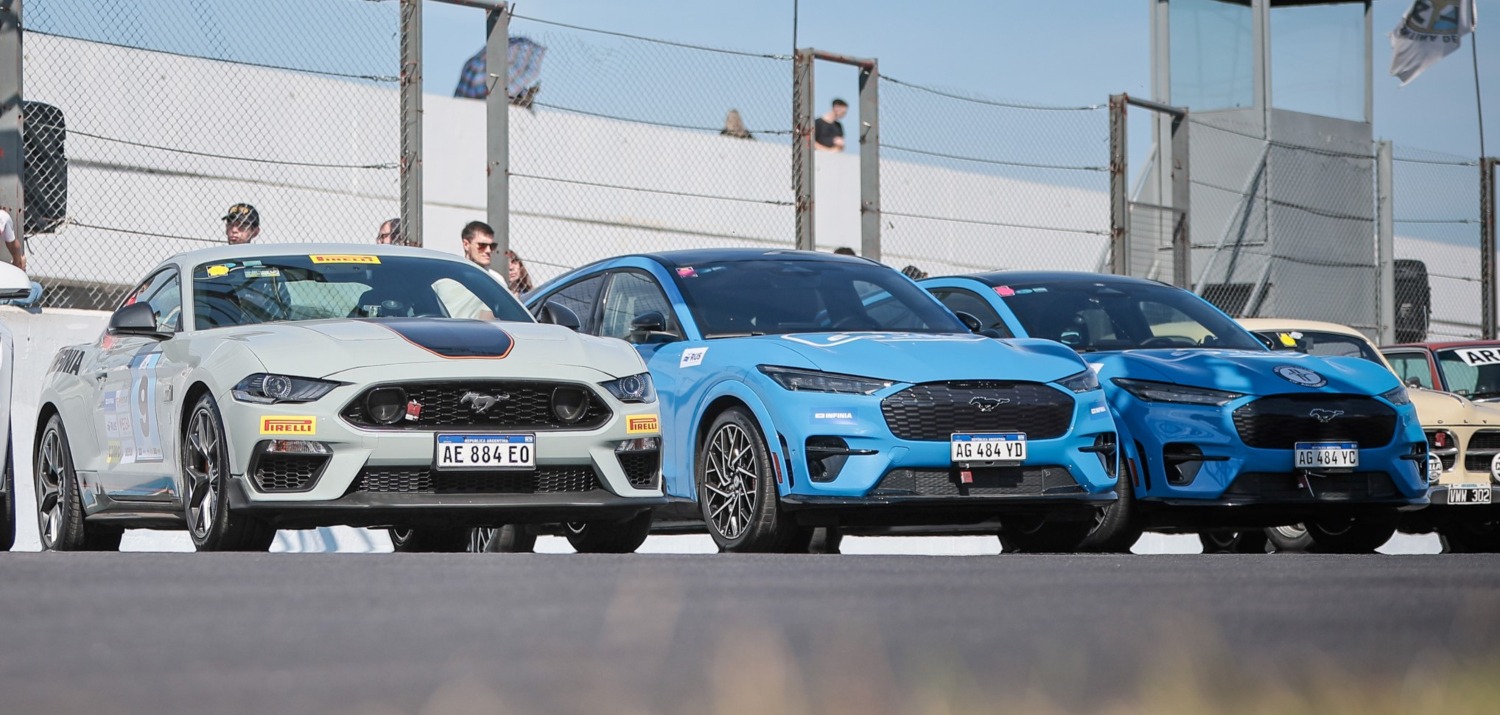 Ford Mustang 24 Horas de Buenos Aires