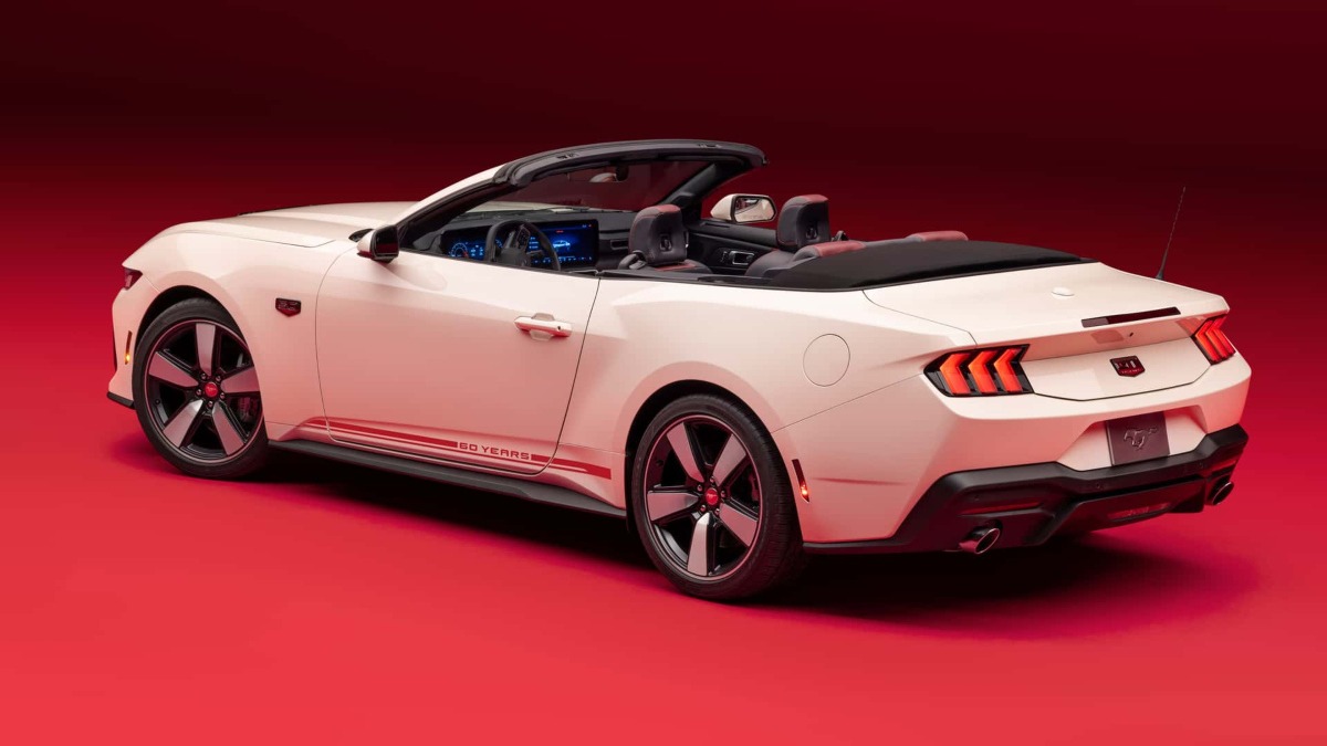 Ford Mustang 60th Anniversary Package