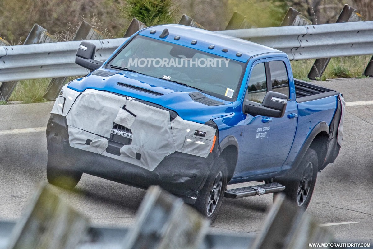 RAM 2500 Rebel facelift fotos espía