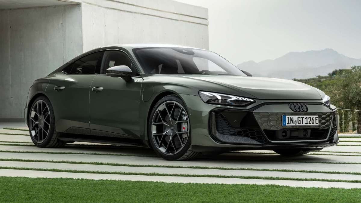 Audi RS e-tron GT Performance 2025