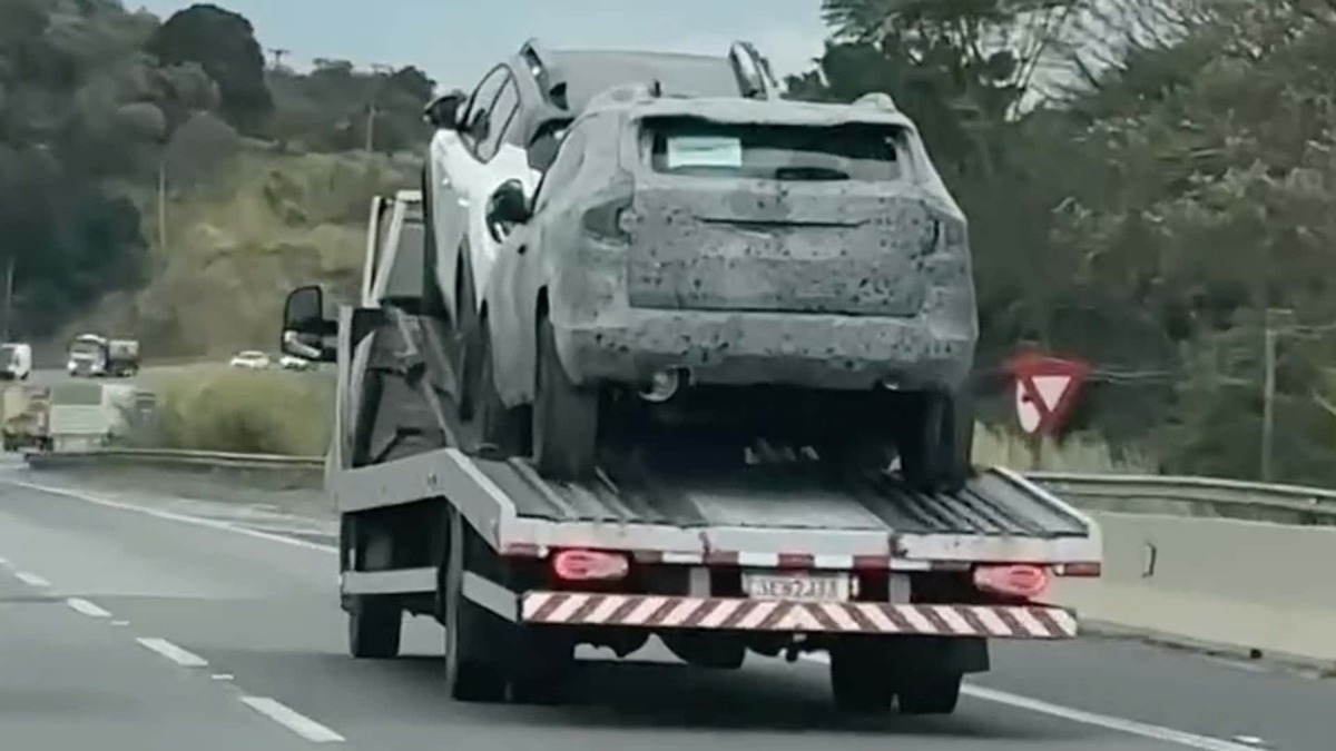 Renault Duster camuflada BR