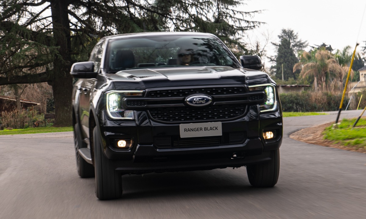 Ford Ranger Black