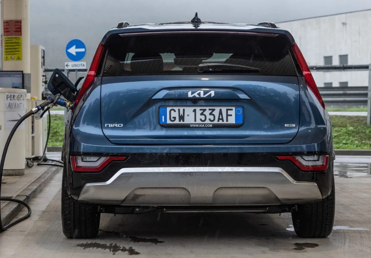 Kia Niro Tri-Fuel 