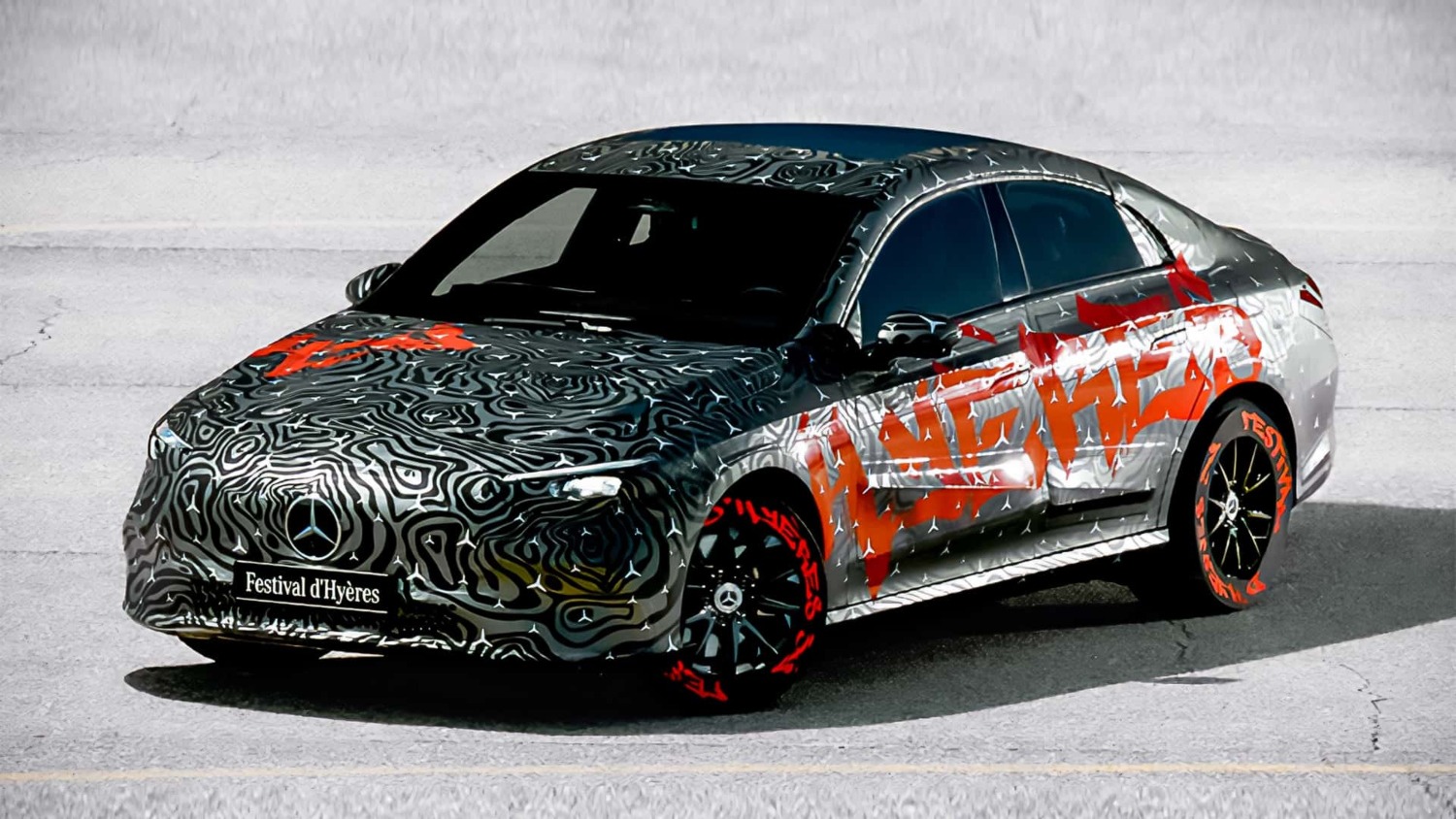 Mercedes-Benz CLA teaser