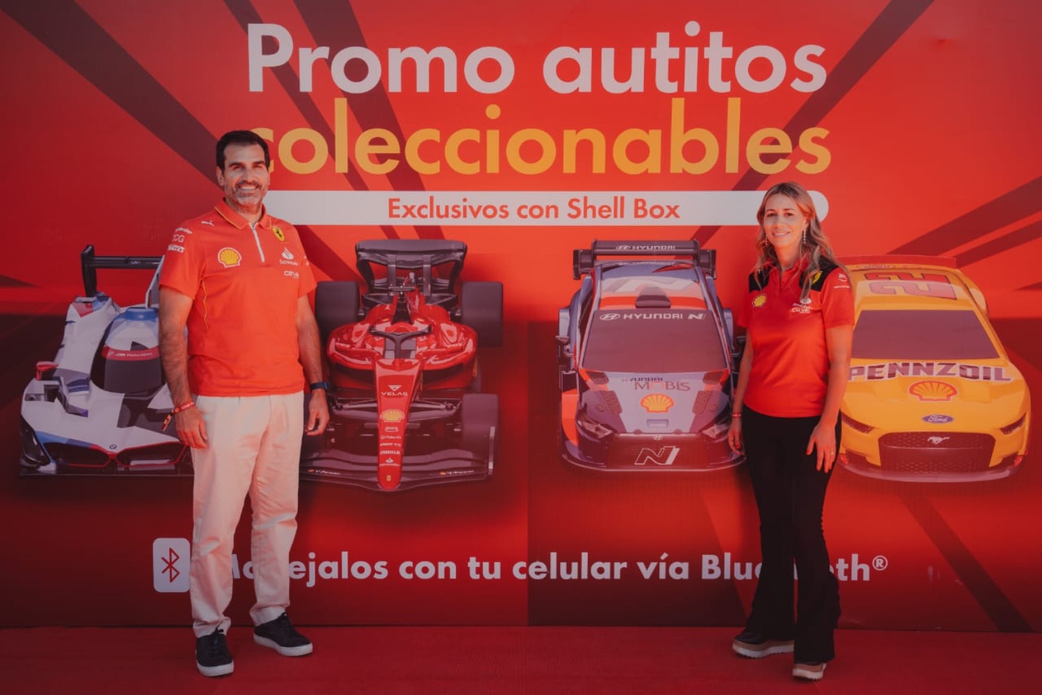 Santiago y Carolina Shell Argentina