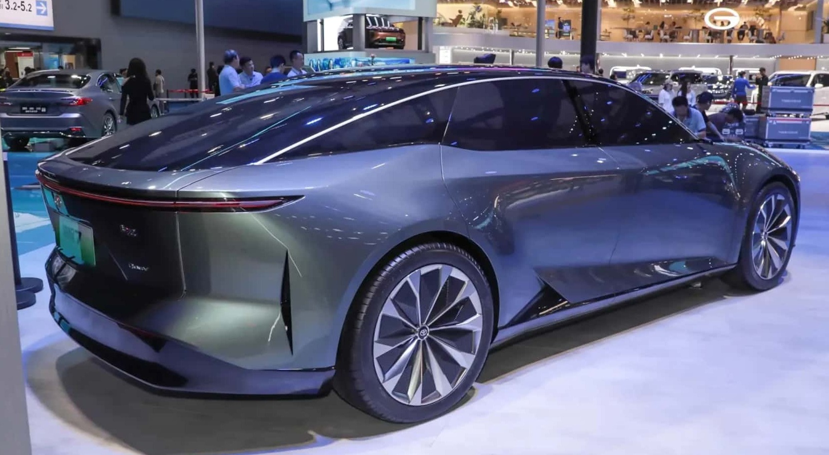 Toyota bZ7 Concept