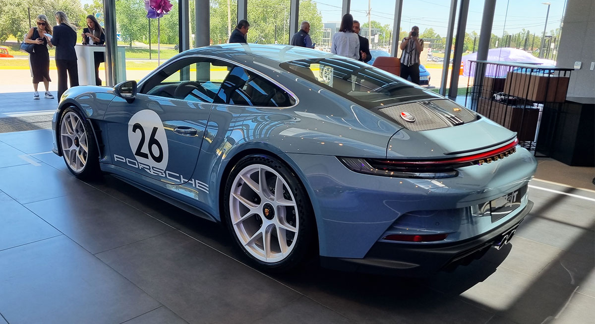Porsche 911 S/T