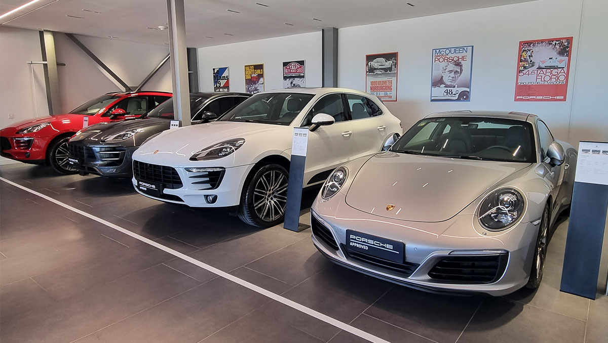 porsche approved