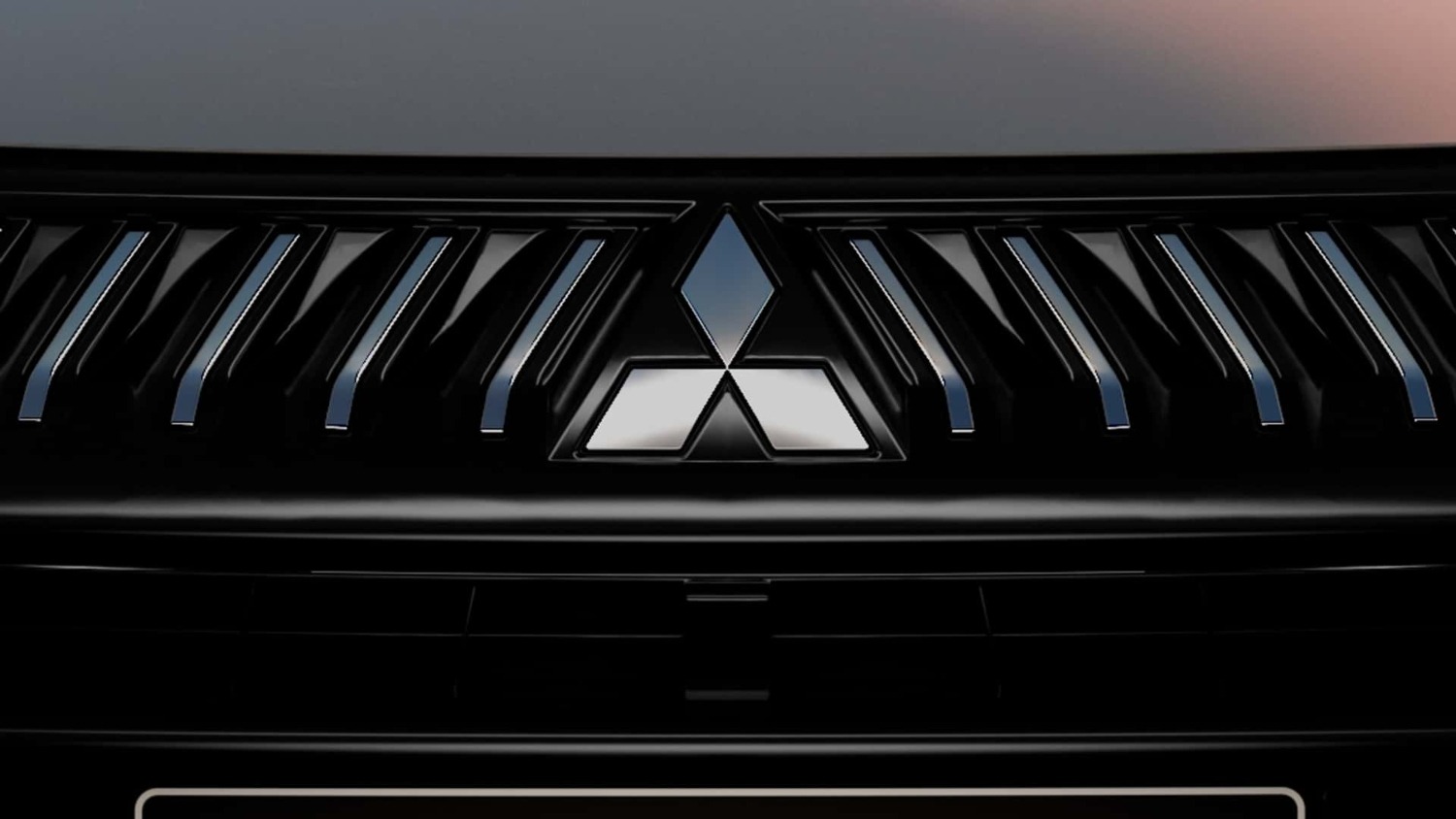 Mitsubishi Grandis teaser